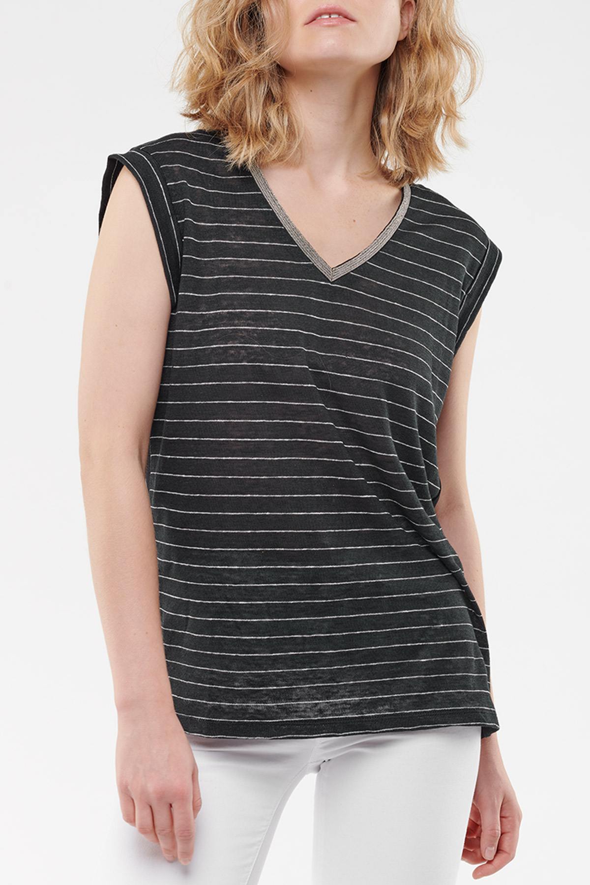 T-shirt Donna Le Temps Des Cerises TSHIRT F SERGIA BLACK — vista 4