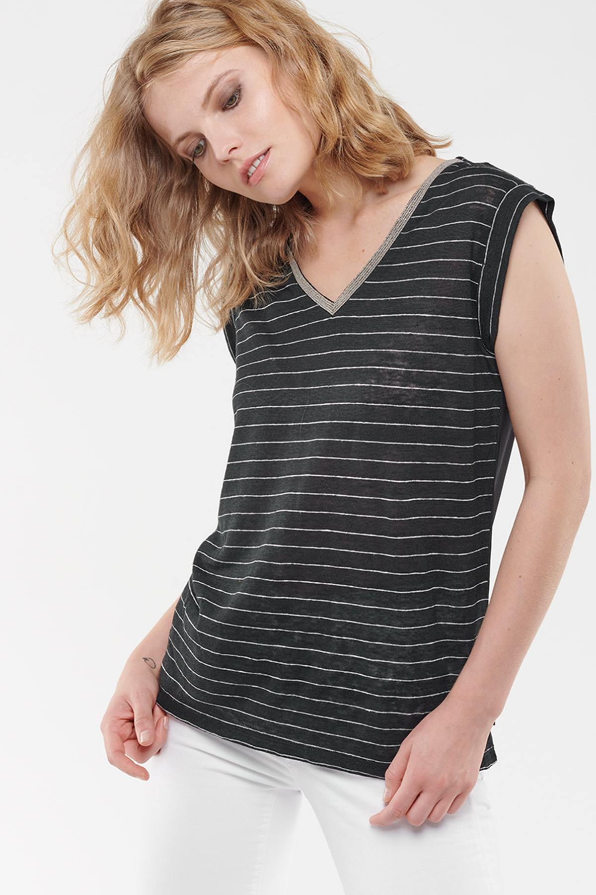T-shirt Donna Le Temps Des Cerises TSHIRT F SERGIA BLACK — vista 1
