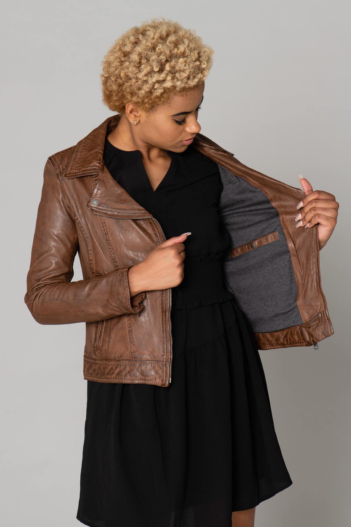 Chaqueta Mujeres Oakwood FOLLOW TAN — vista 5