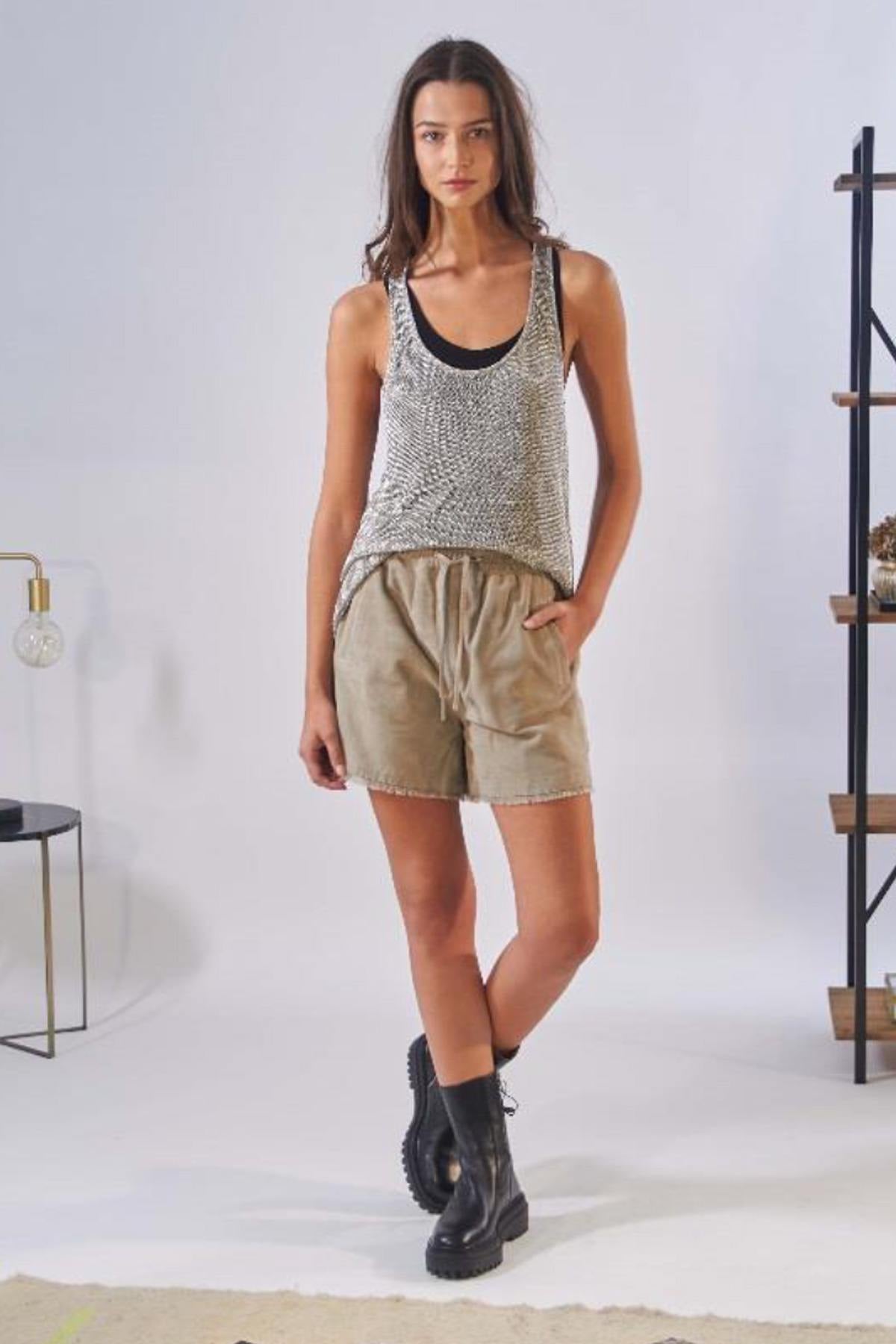 Short Donna Oakwood PICKY YEMEN 512 — vista 2
