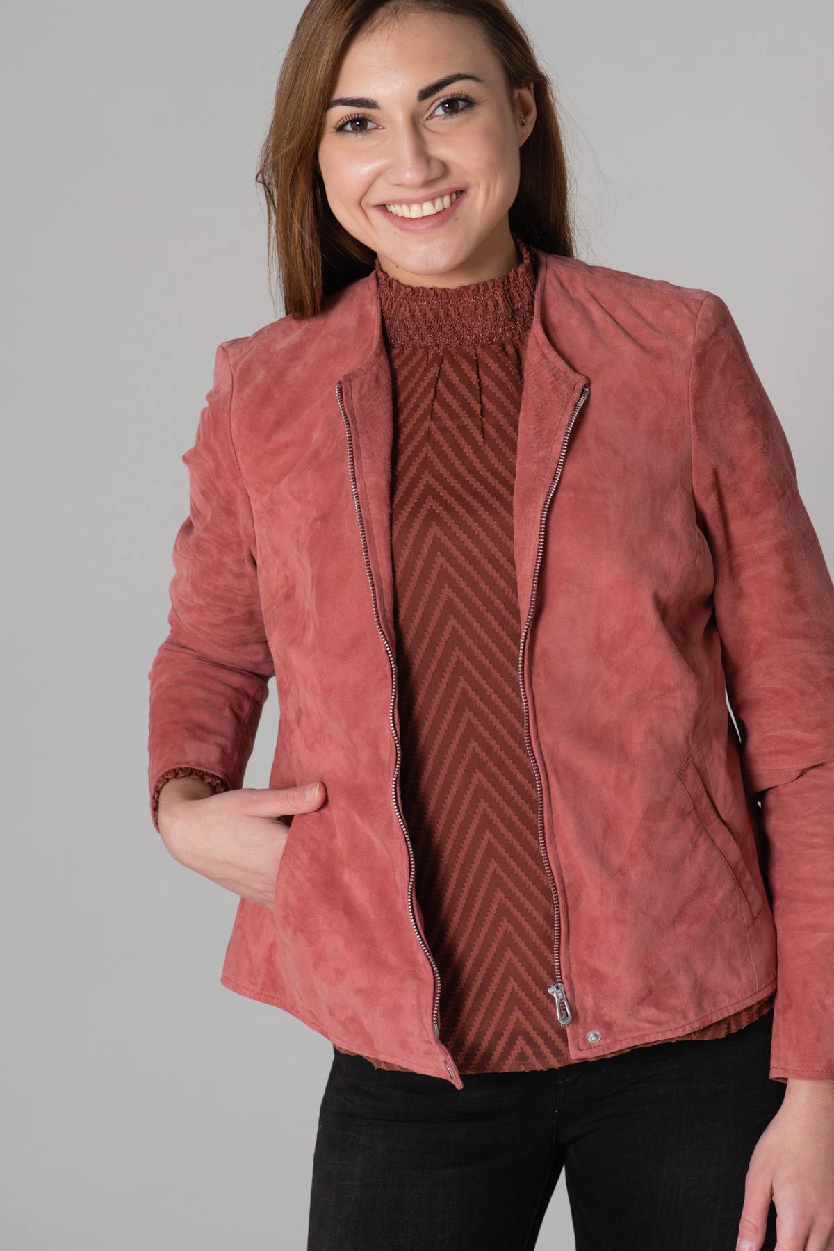Blouson Femme Rose Garden ELISA CURVE GOAT SUEDE MINERAL RED — vue 5