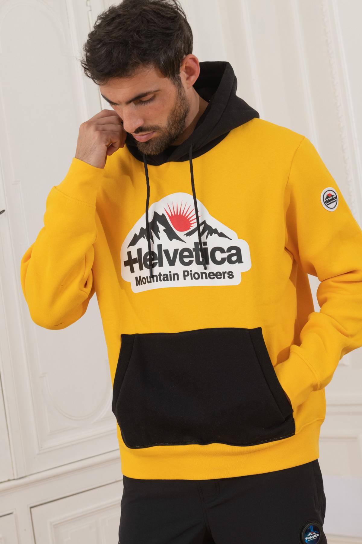 Maglione/felpa Uomo Helvetica Mountain Pioneers WINGO YELLOW — vista 1
