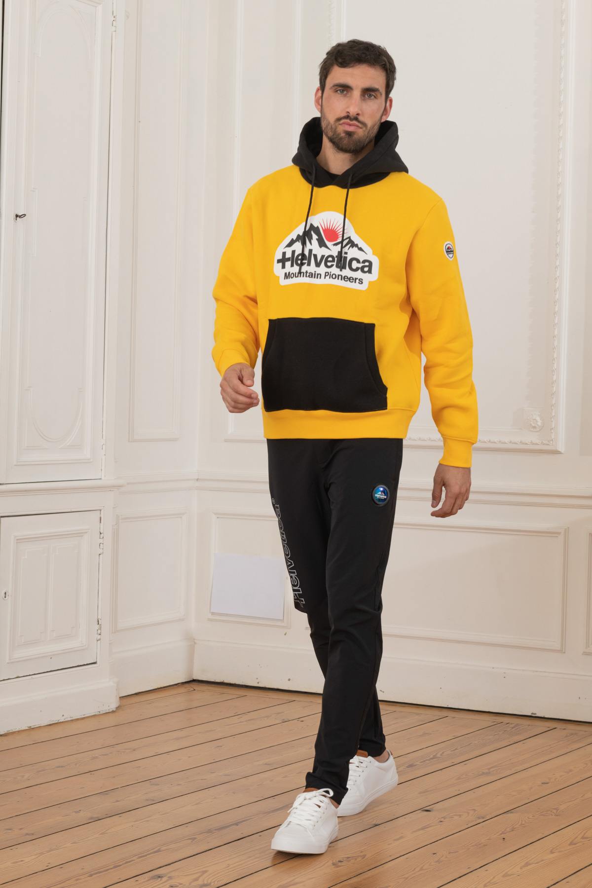 Maglione/felpa Uomo Helvetica Mountain Pioneers WINGO YELLOW — vista 3