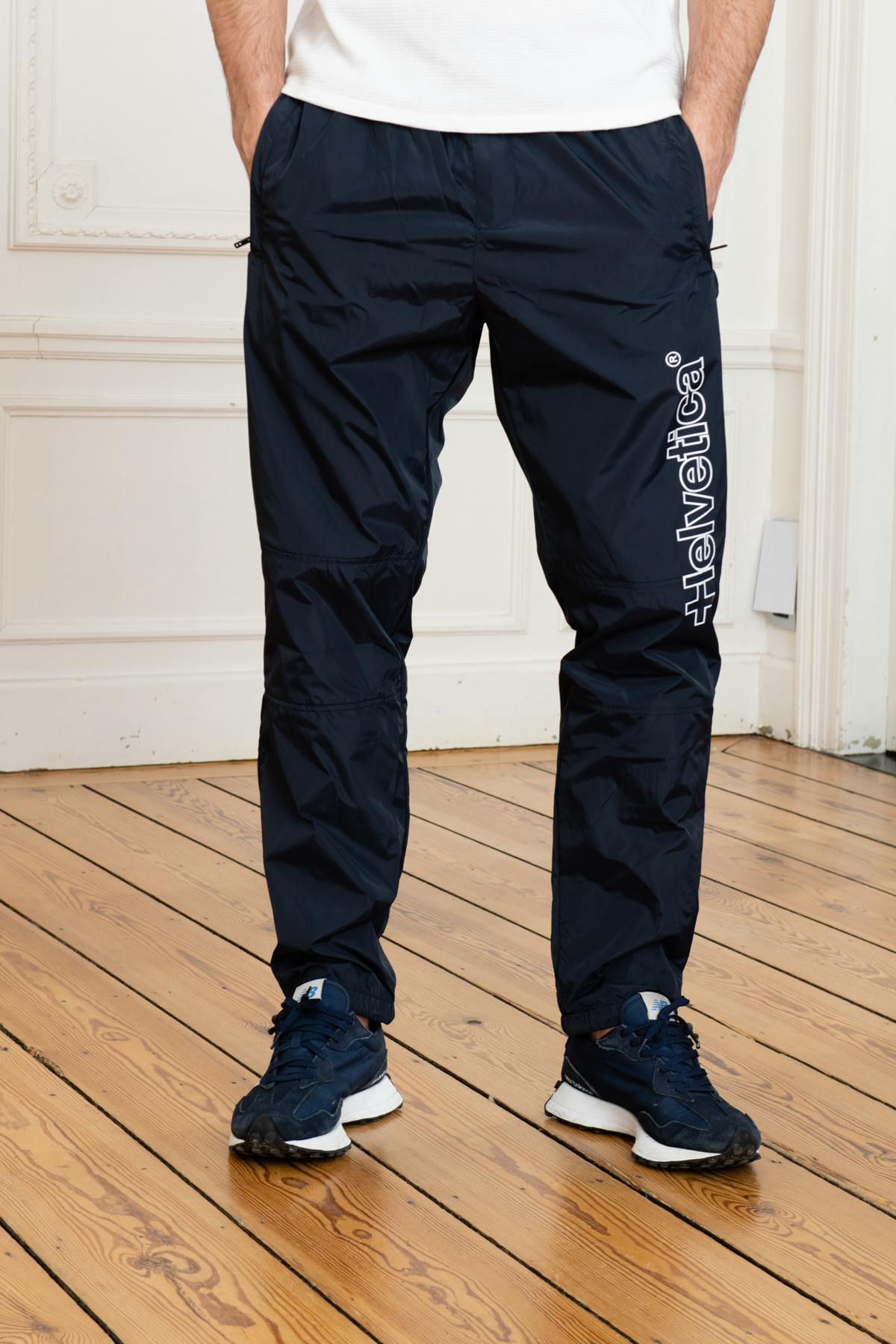 Pantaloni Uomo Helvetica Mountain Pioneers BARTON DARK NAVY — vista 1