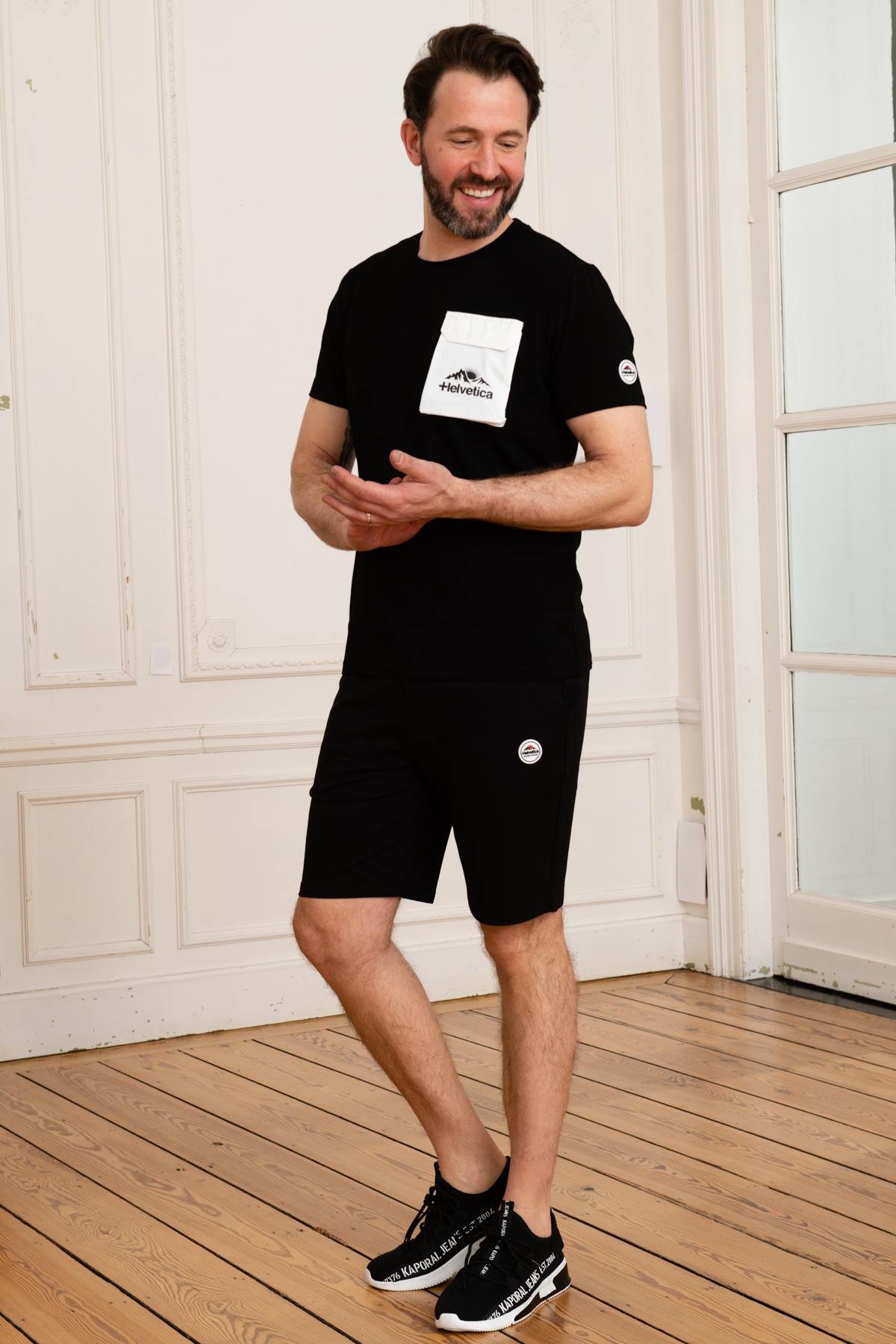 Herren Short Helvetica Mountain Pioneers NINJA WHITE — Ansicht 2