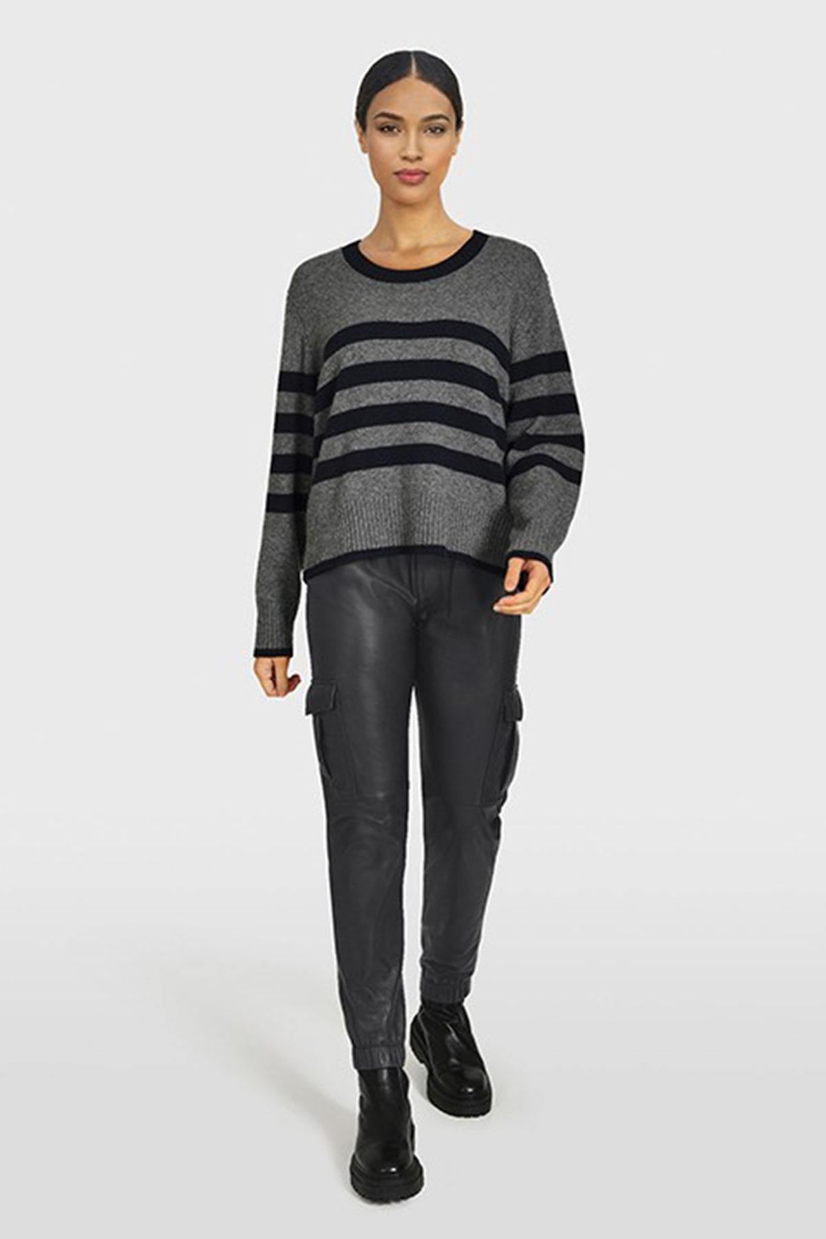 Pantalon Mujeres Oakwood YACHT NOIR 501 — vista 2