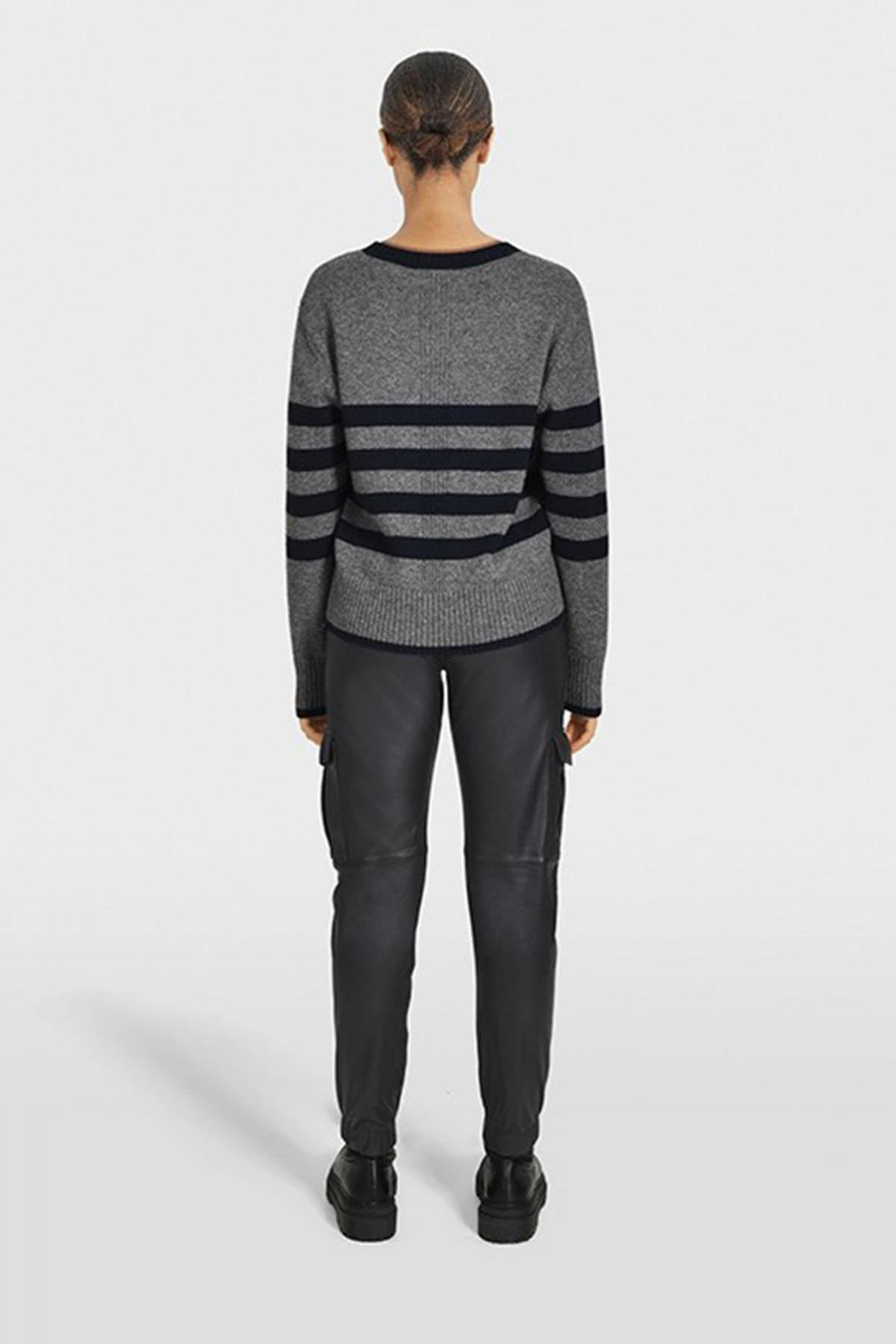Pantalon Mujeres Oakwood YACHT NOIR 501 — vista 3