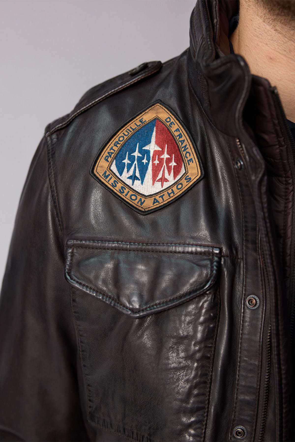 Giacche Uomo Patrouille De France BATTLE DITY DARK BROWN — vista 6