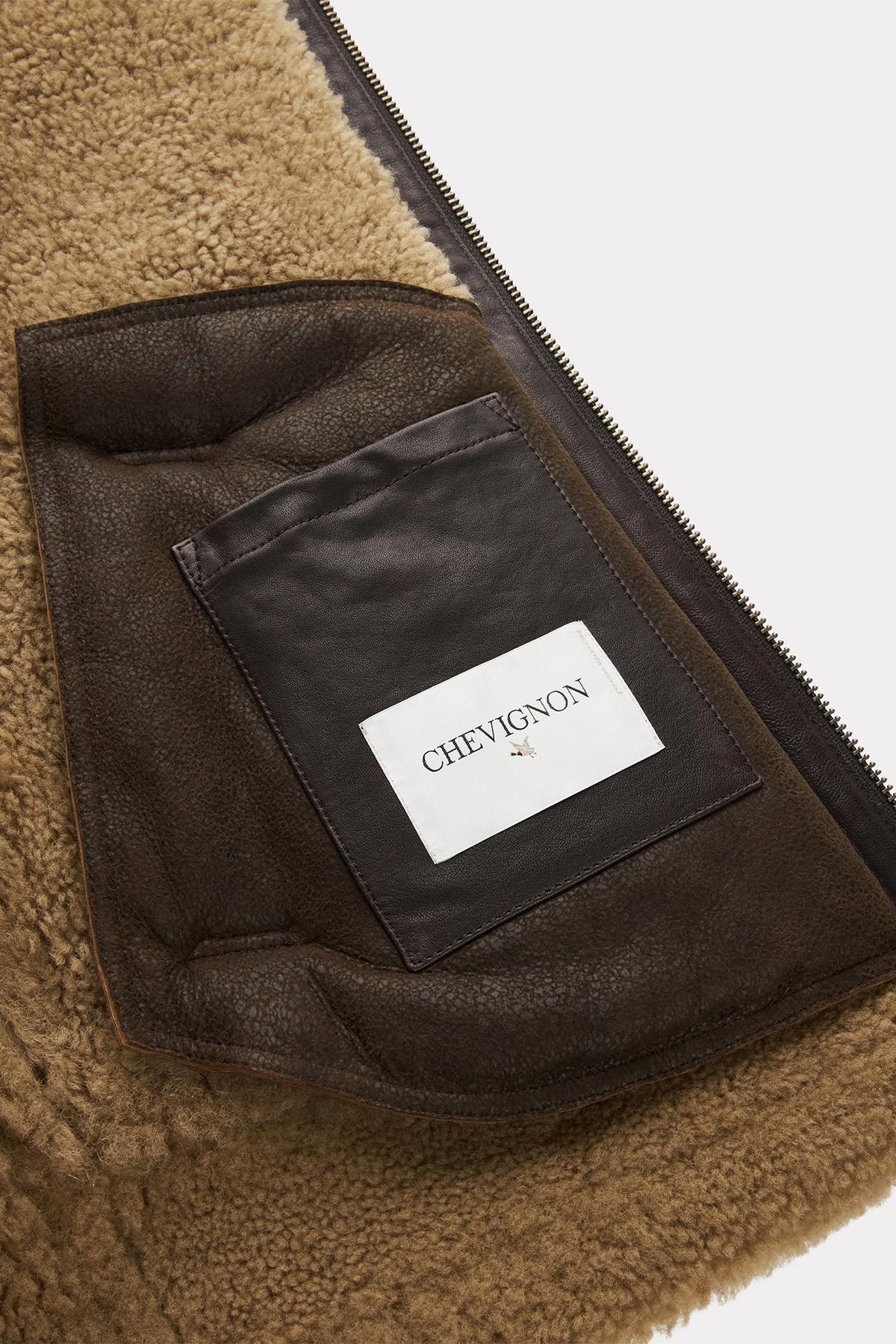 Giacche Uomo Chevignon BOMBARDIER CACAO — vista 3