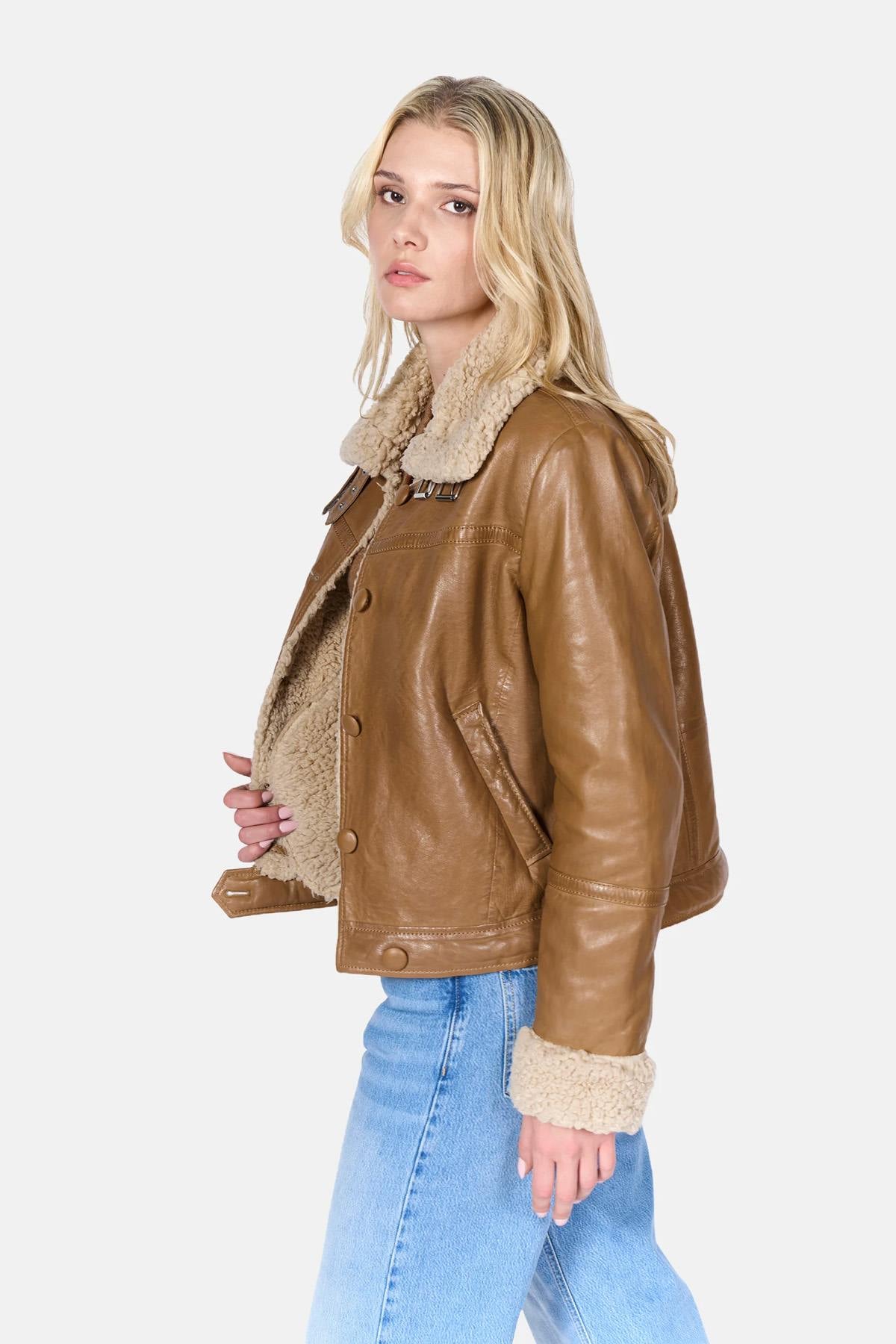 Chaqueta Mujeres Freaky Nation COZY MOOD PUG — vista 4