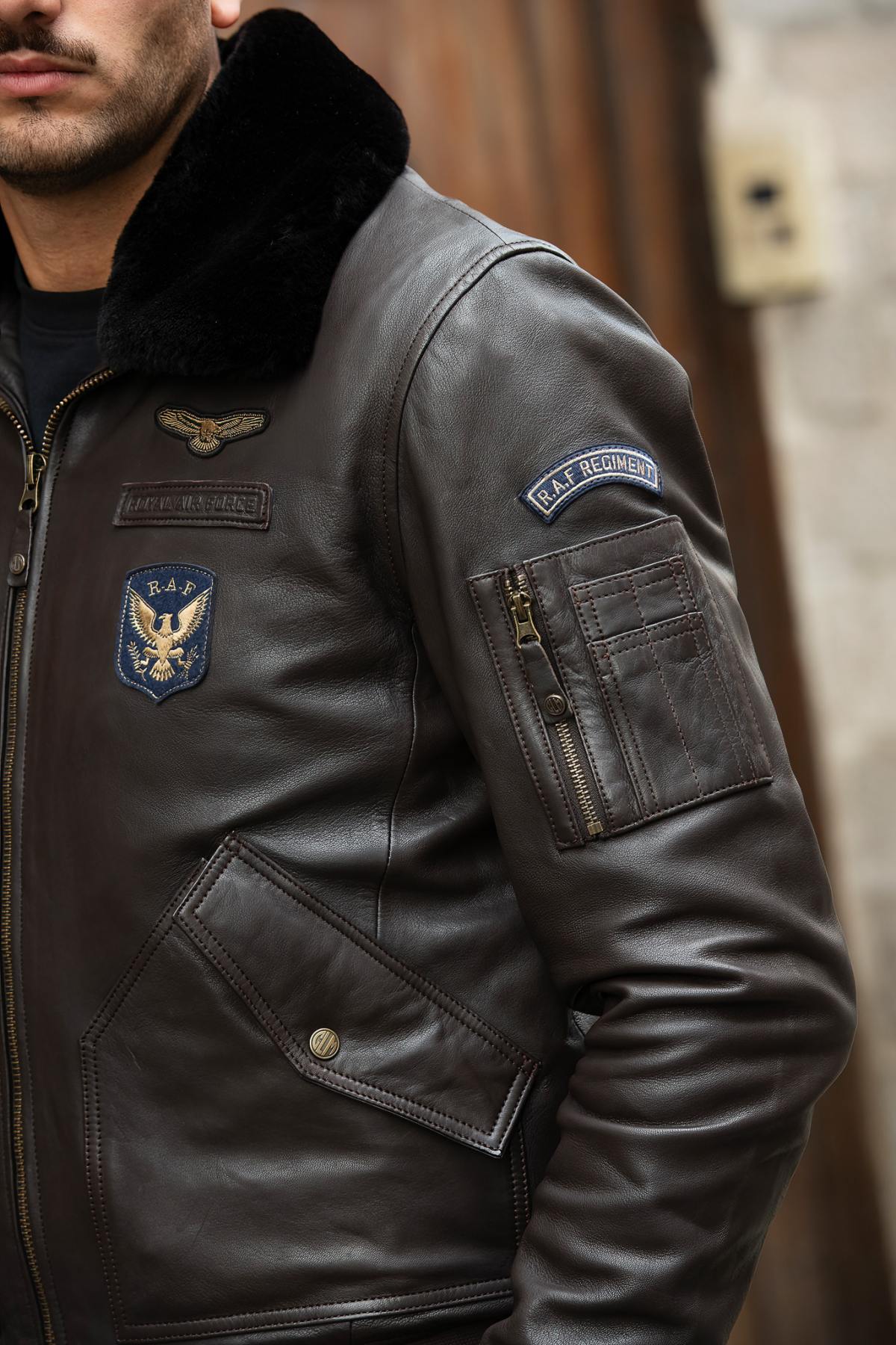 Chaqueta Hombre Royal Air Force VICKERS DARK BROWN — vista 4