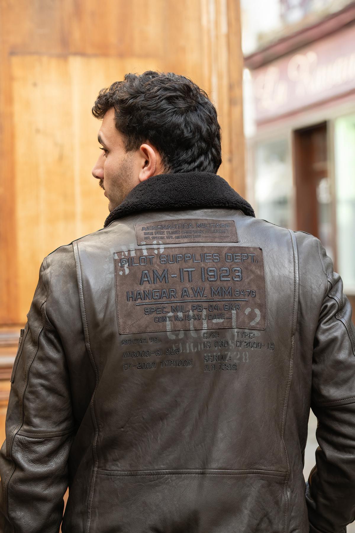 Herren Jacke Aeronautica Militare PN0964U100839 00097 MARRONE SCURO — Ansicht 2