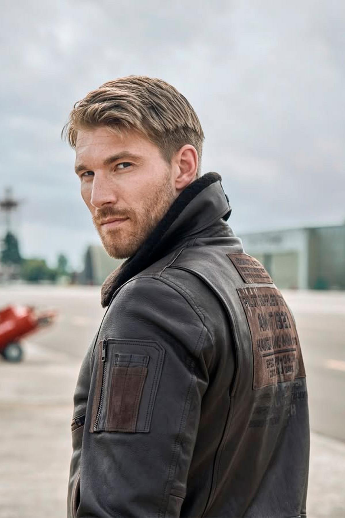 Herren Jacke Aeronautica Militare PN0964U100839 00097 MARRONE SCURO — Ansicht 8