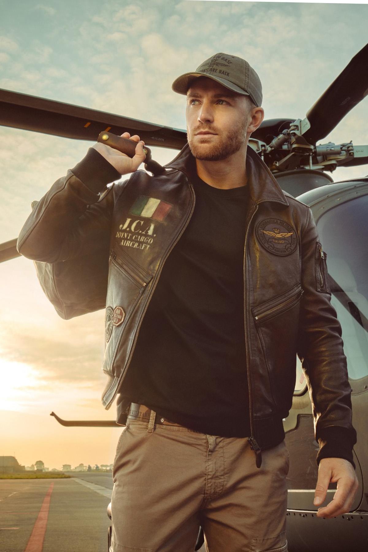 Giacche Uomo Aeronautica Militare PN5056U100839 00083 MARRONE — vista 3