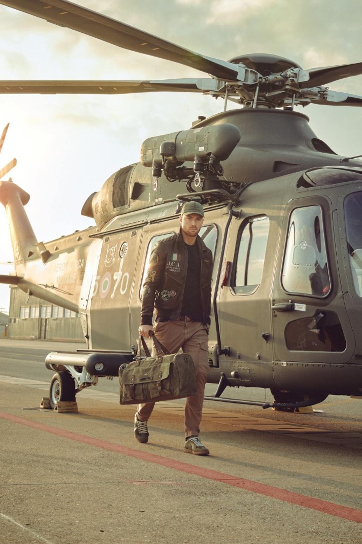 Giacche Uomo Aeronautica Militare PN5056U100839 00083 MARRONE — vista 5
