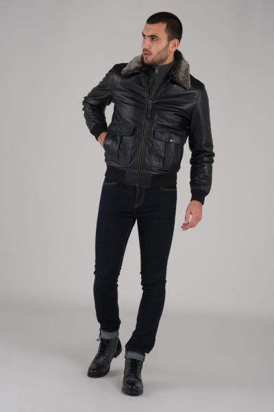 Blouson en cuir aviateur noir