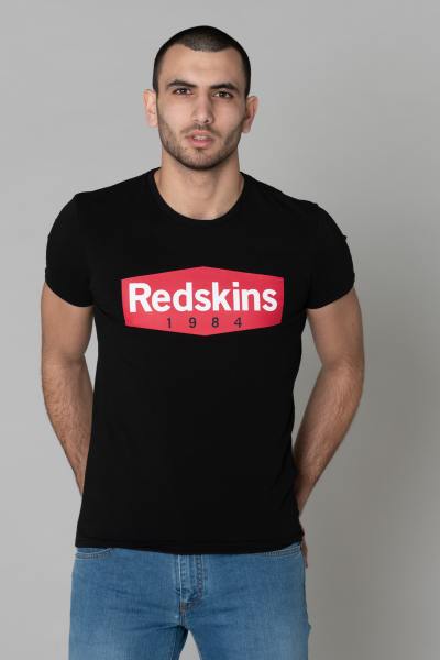 T-shirt noir avec logo rouge