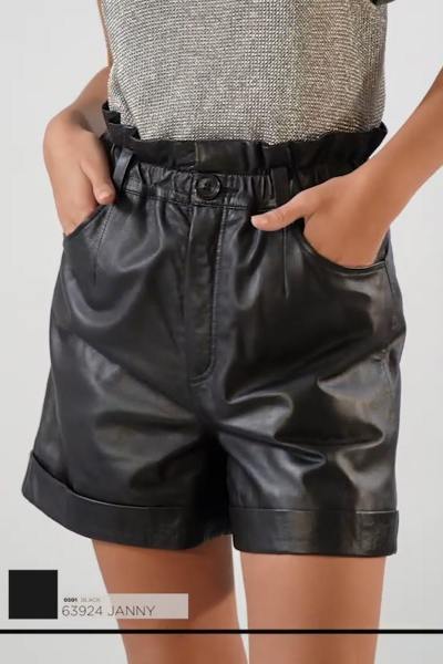 Short paperbag taille haute en cuir noir