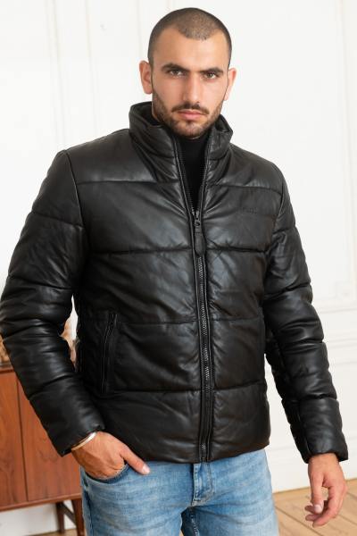 Cálida chaqueta de cuero negro auténtico
