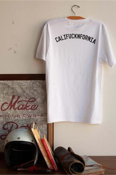 Weißes T-Shirt Califucknfornia