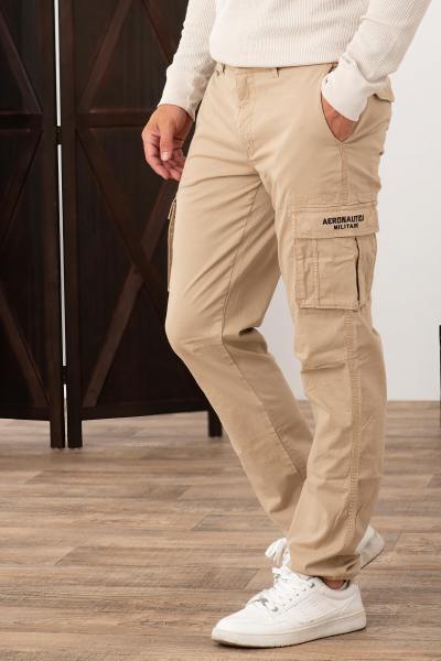 Pantaloni beige stile militare da uomo