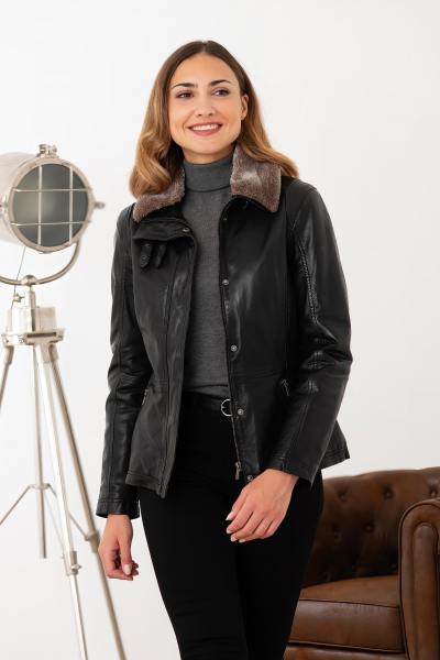 Blouson en cuir noir avec col fourrure amovible