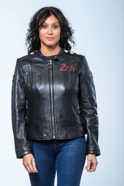 Schwarze Lederjacke mit Bikerkragen und Schachbrettmuster auf der Schulter