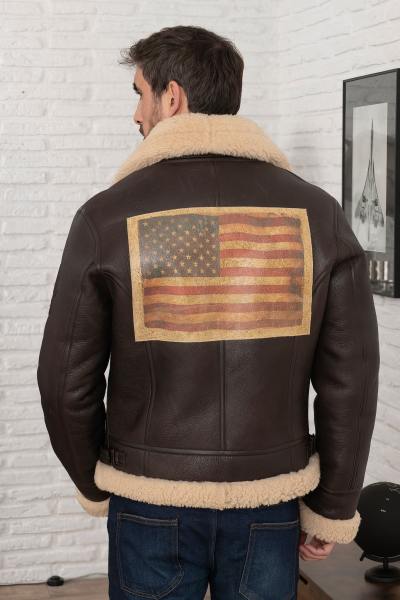 Bomber in shearling con bandiera americana ricamata sul retro