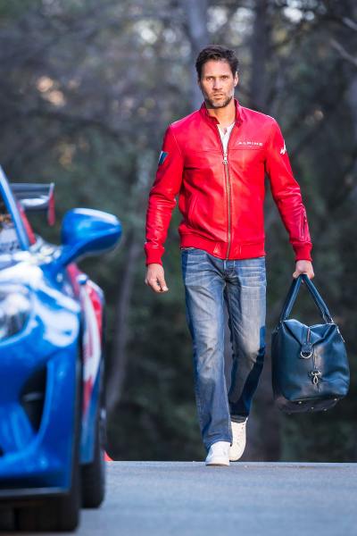 Chaqueta de cuero alpino de vaquero rojo de carreras para hombre