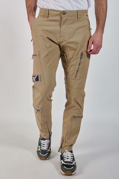 Sandfarbene Patrouille de France-Hose im Fliegerstil