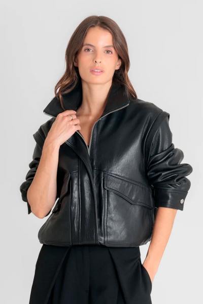 Giacca oversize in pelle nera con maniche removibili