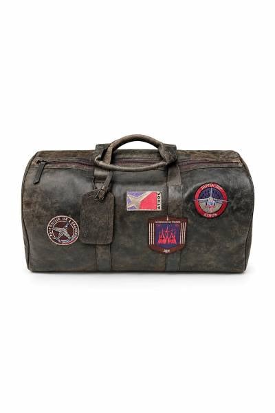 Sac en cuir en cuir marron vieilli avec patchs aviation